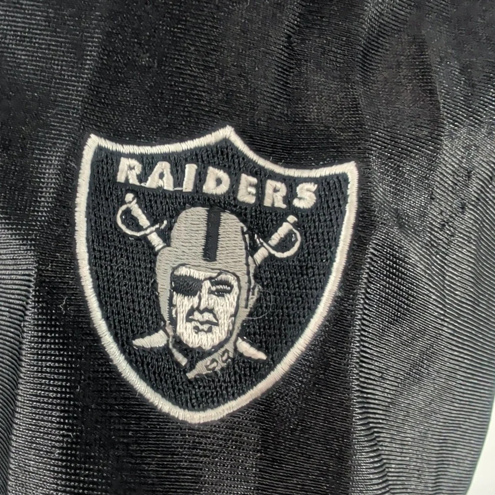 VTG Y2K Los Angeles Raiders Football NFL Castrol Mens Black V-Neck Jersey‎ Sz L
